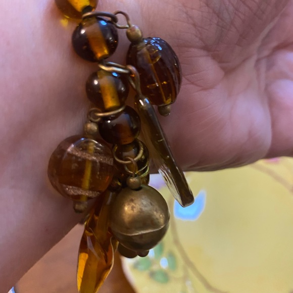 $10 SALE Elasticised Bracelet with Beads - Picture 4 of 6